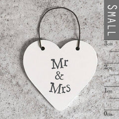 🤍 Mini Mr & Mrs Wooden Hanging Heart The Crafty Bonobo 1