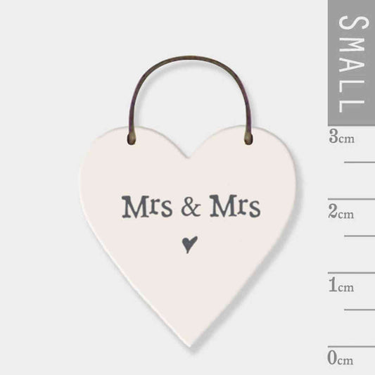 🤍 Mini Mrs & Mrs Wooden Hanging Heart The Crafty Bonobo 2
