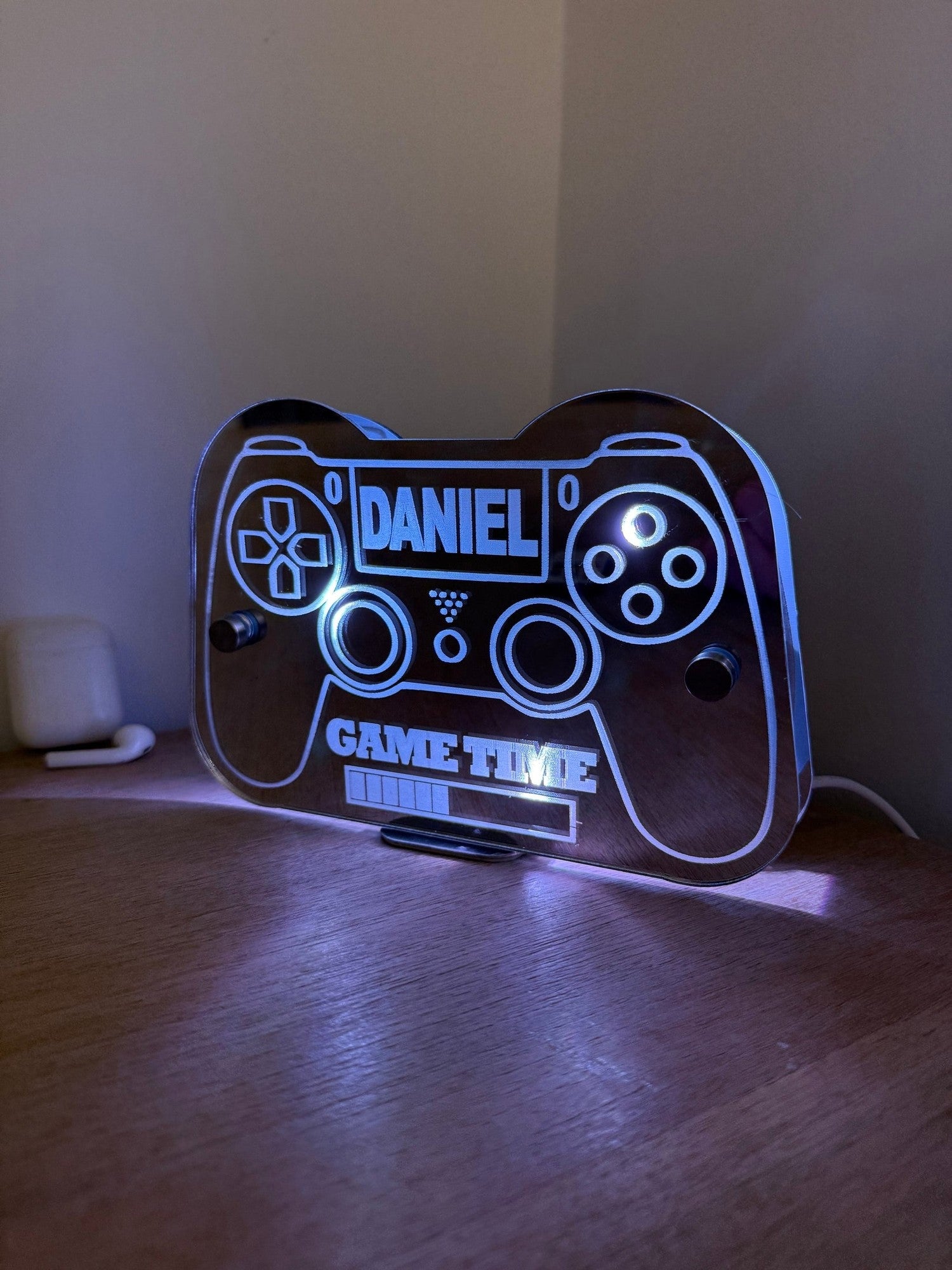 Personalised LED Game Controller Sign – Custom Name Gamer Light for Bedroom or Gaming Setup The Crafty Bonobo 5