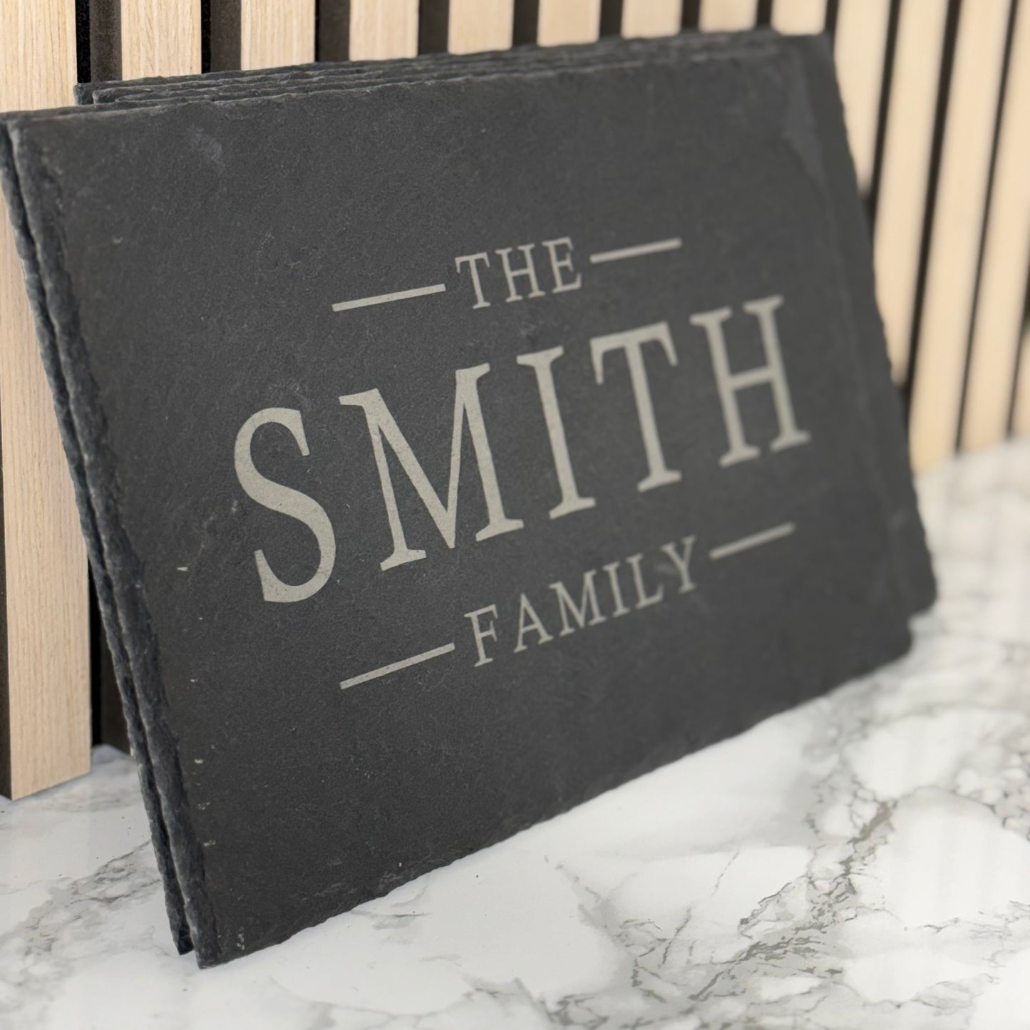 Personalised Slate Placemats & Coasters – Custom Engraved Natural Slate Tableware – Family Name, Wedding & Housewarming Gift – Set of 4 or 6 – Rustic Drink Coasters & Dining Mats