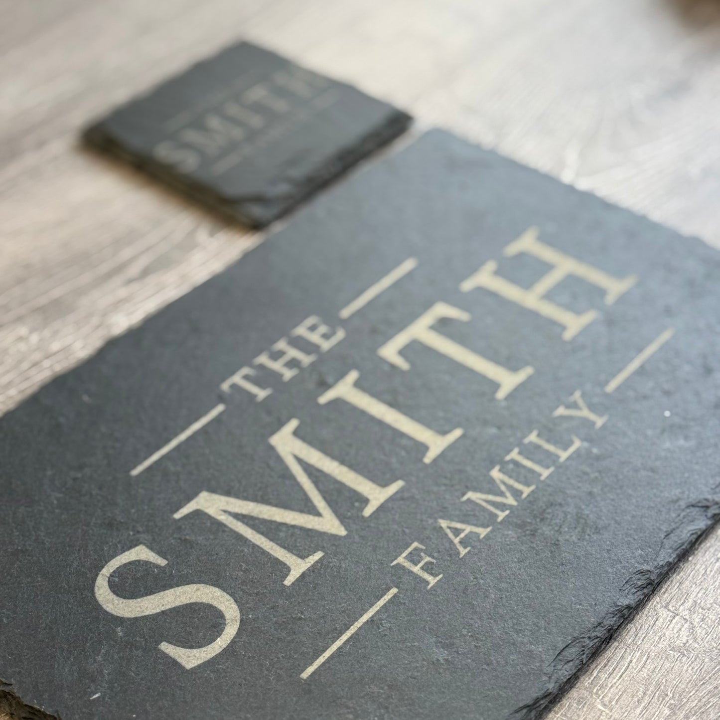 Personalised Slate Placemats & Coasters – Custom Engraved Natural Slate Tableware – Family Name, Wedding & Housewarming Gift – Set of 4 or 6 – Rustic Drink Coasters & Dining Mats