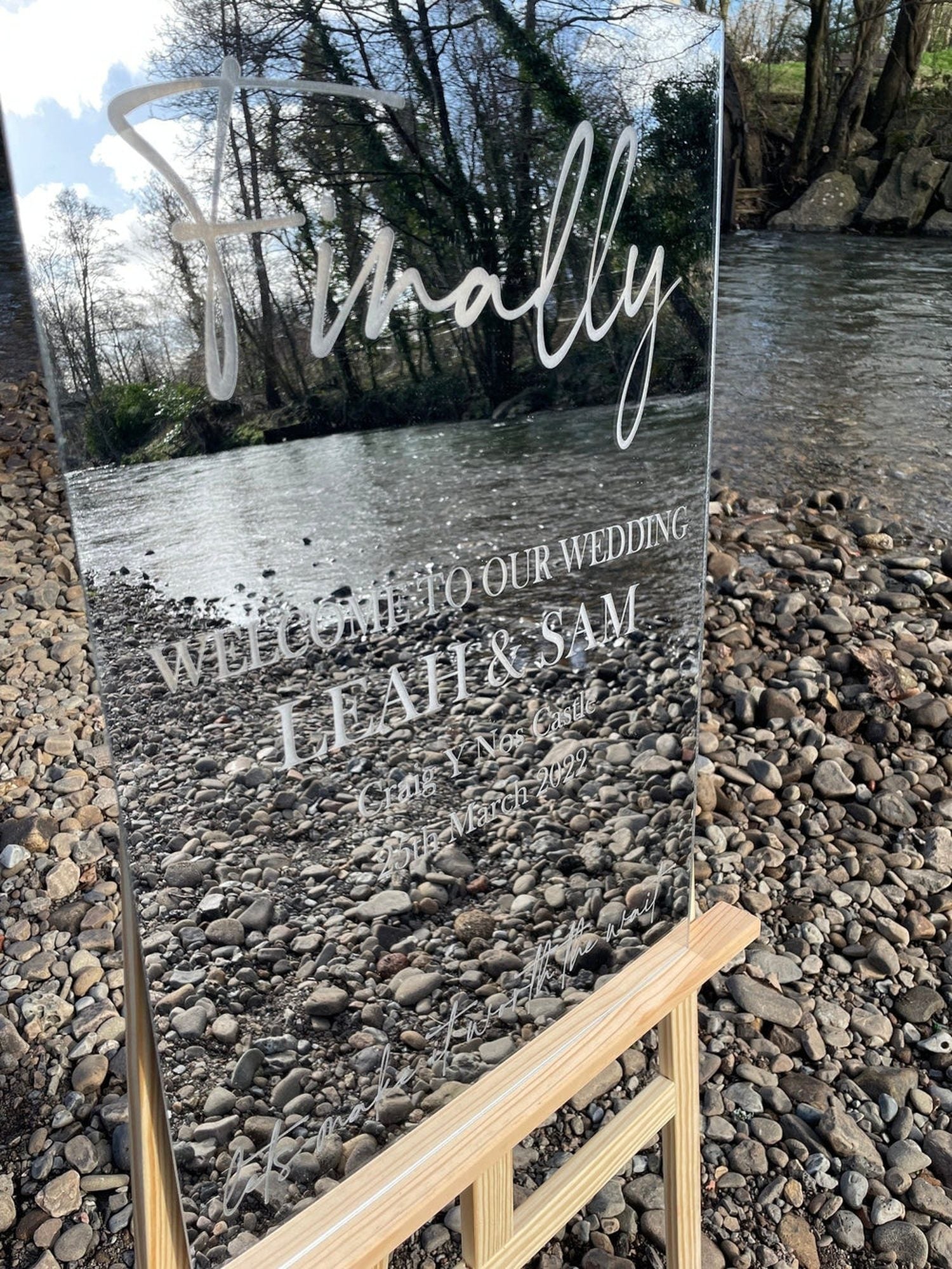 Luxury Welcome Wedding Sign | Mirror Wedding Decor The Crafty Bonobo Wedding Decor 4