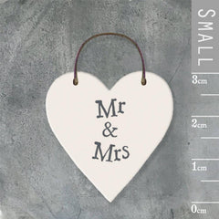 🤍 Mini Mr & Mrs Wooden Hanging Heart The Crafty Bonobo 3