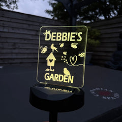 Personalised Bee & Birdhouse Garden Solar Light – Cute Wildlife Design The Crafty Bonobo 3
