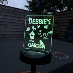 Personalised Bee & Birdhouse Garden Solar Light – Cute Wildlife Design The Crafty Bonobo 2